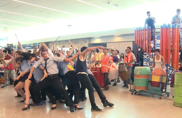 Choque Urbano - Aerolíneas Argentinas